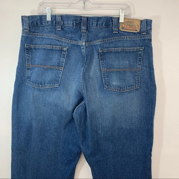 LL Bean Jeans Men 38 Natural Fit 38 Blue Denim Straight 100% Cotton Western Work - Picture 5 of 9